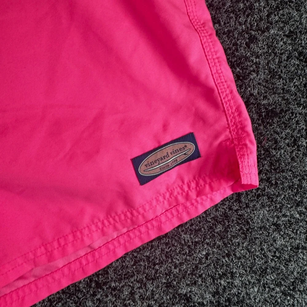 Vineyard Vines Mens XXL Neon Pink Board Shorts Swim Trunks Mesh Lined Preppy